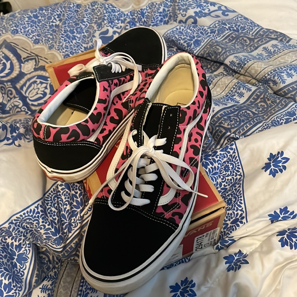 Size 13 Vans, black and pink cheetah print Old Skool